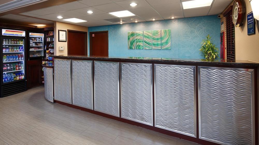 Days Inn & Suites By Wyndham Sam Houston Tollway Jersey Village Exteriör bild