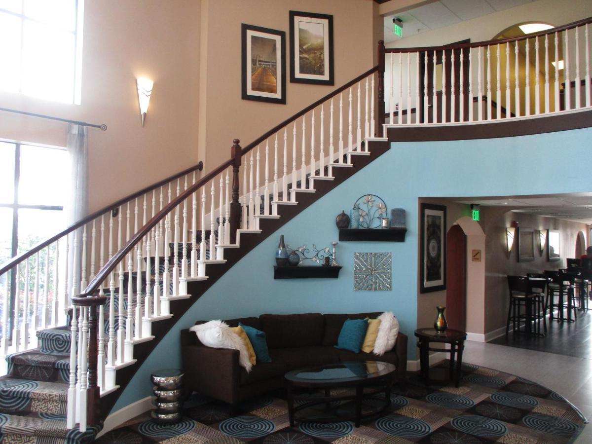 Days Inn & Suites By Wyndham Sam Houston Tollway Jersey Village Exteriör bild