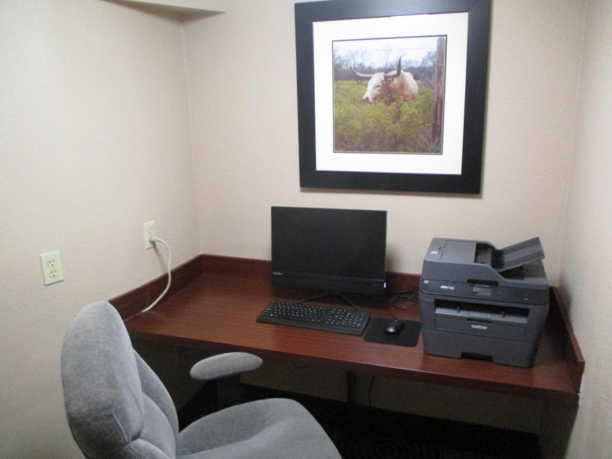 Days Inn & Suites By Wyndham Sam Houston Tollway Jersey Village Exteriör bild
