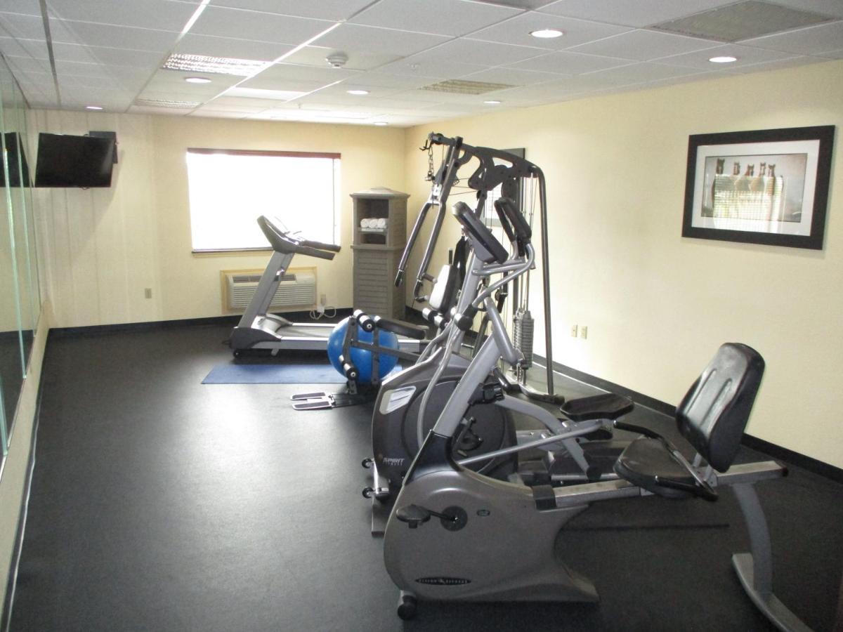 Days Inn & Suites By Wyndham Sam Houston Tollway Jersey Village Exteriör bild