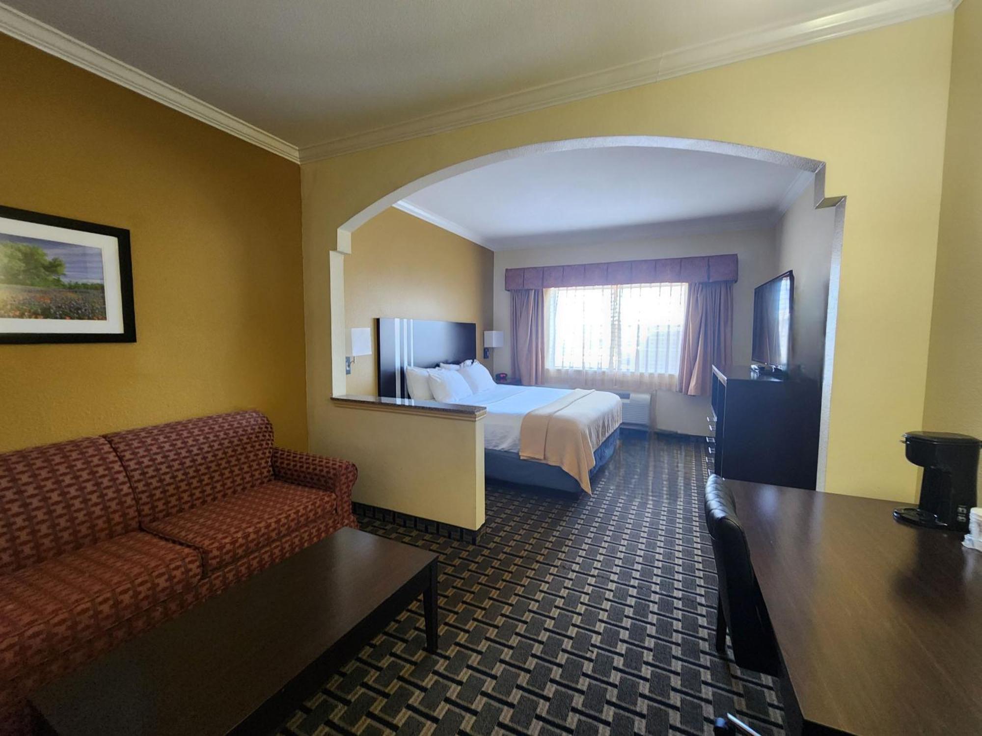 Days Inn & Suites By Wyndham Sam Houston Tollway Jersey Village Exteriör bild