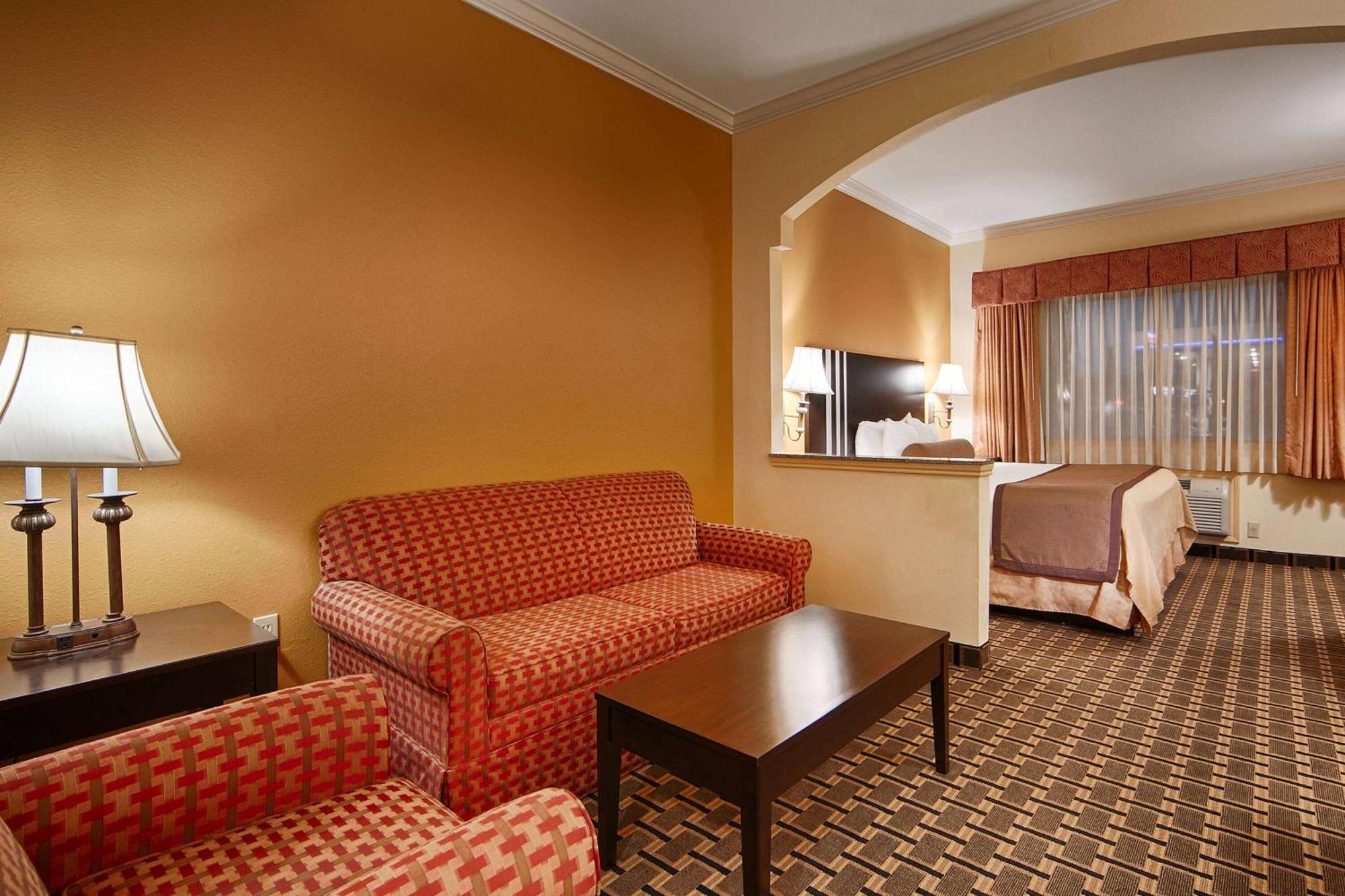 Days Inn & Suites By Wyndham Sam Houston Tollway Jersey Village Exteriör bild