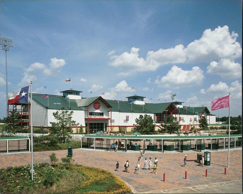 Days Inn & Suites By Wyndham Sam Houston Tollway Jersey Village Exteriör bild